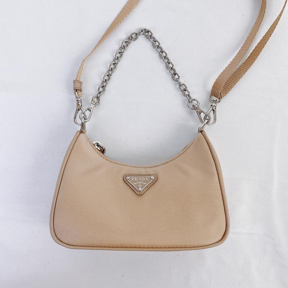PRADA logo appliqued re-edition nylon mini crossbody bag chain handbag - Picture 2 of 6
